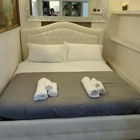Vatican Apartaments Holiday In Roma * רומא